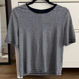 Banana Republic Linen Blend Tee